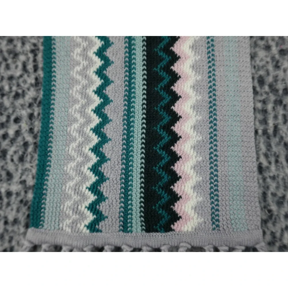 Smartwool Pine Lake Chevron‎ Scarf Light Gray Heather Merino Wool NWT